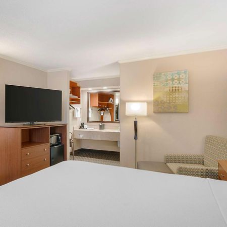 Best Western Oxnard Inn Exterior foto